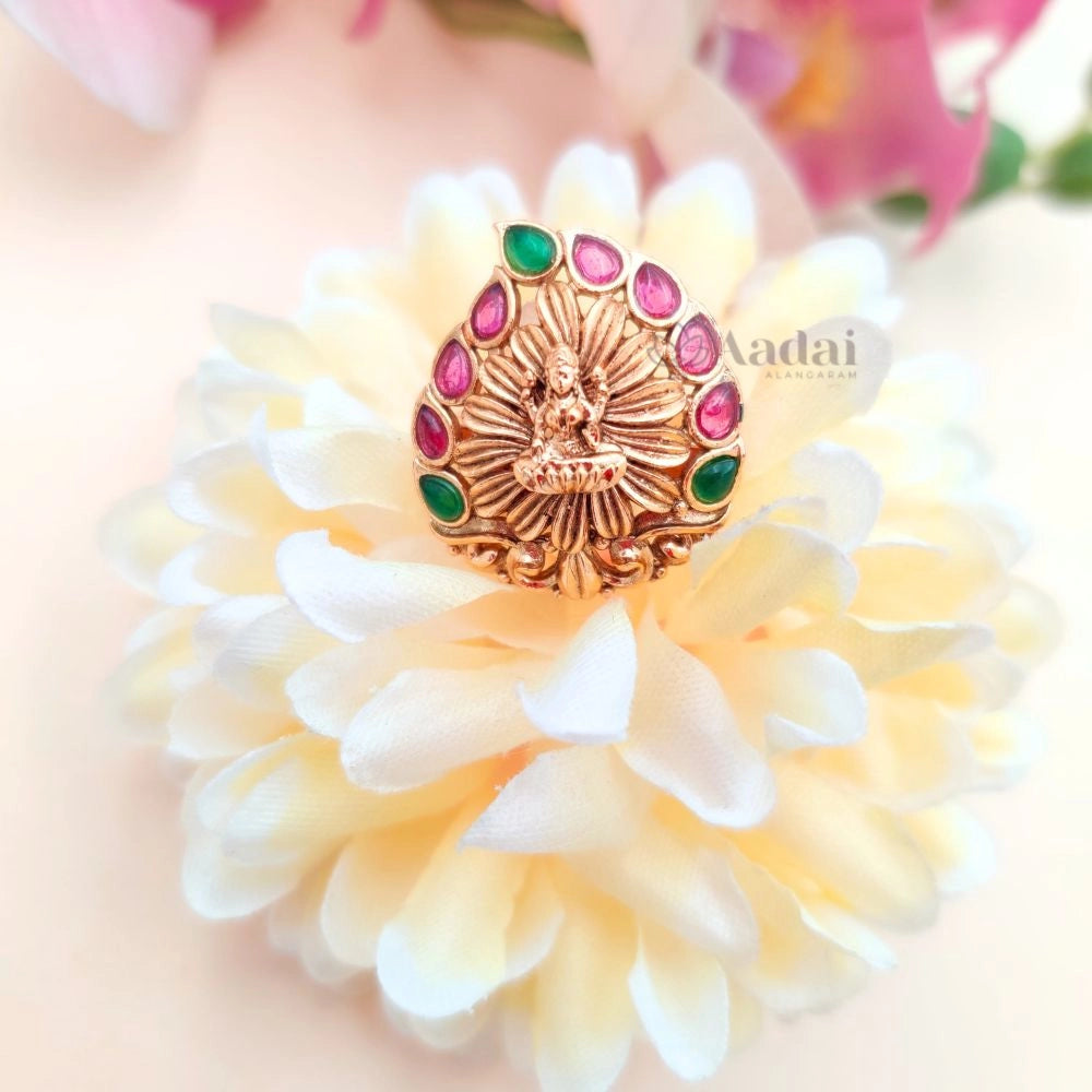 Lakshmi ring