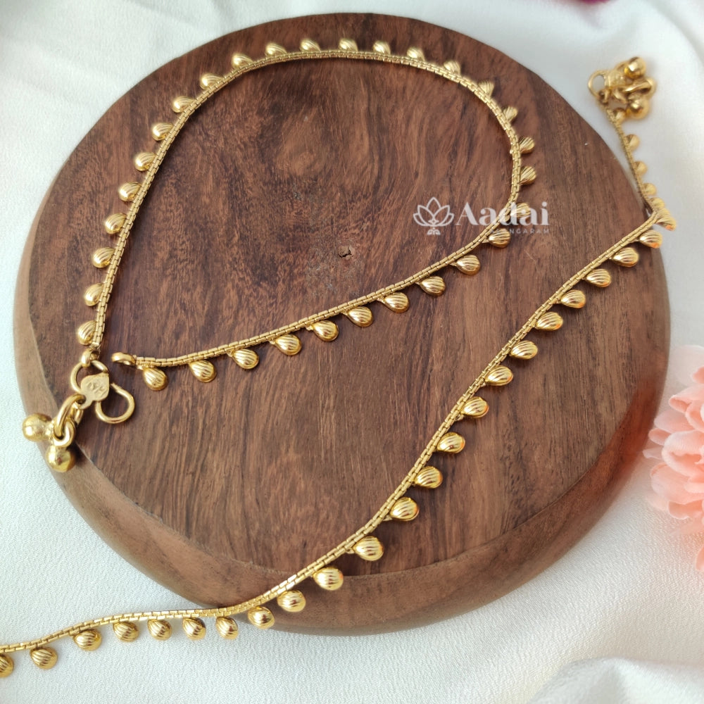 Droplet design antique anklet