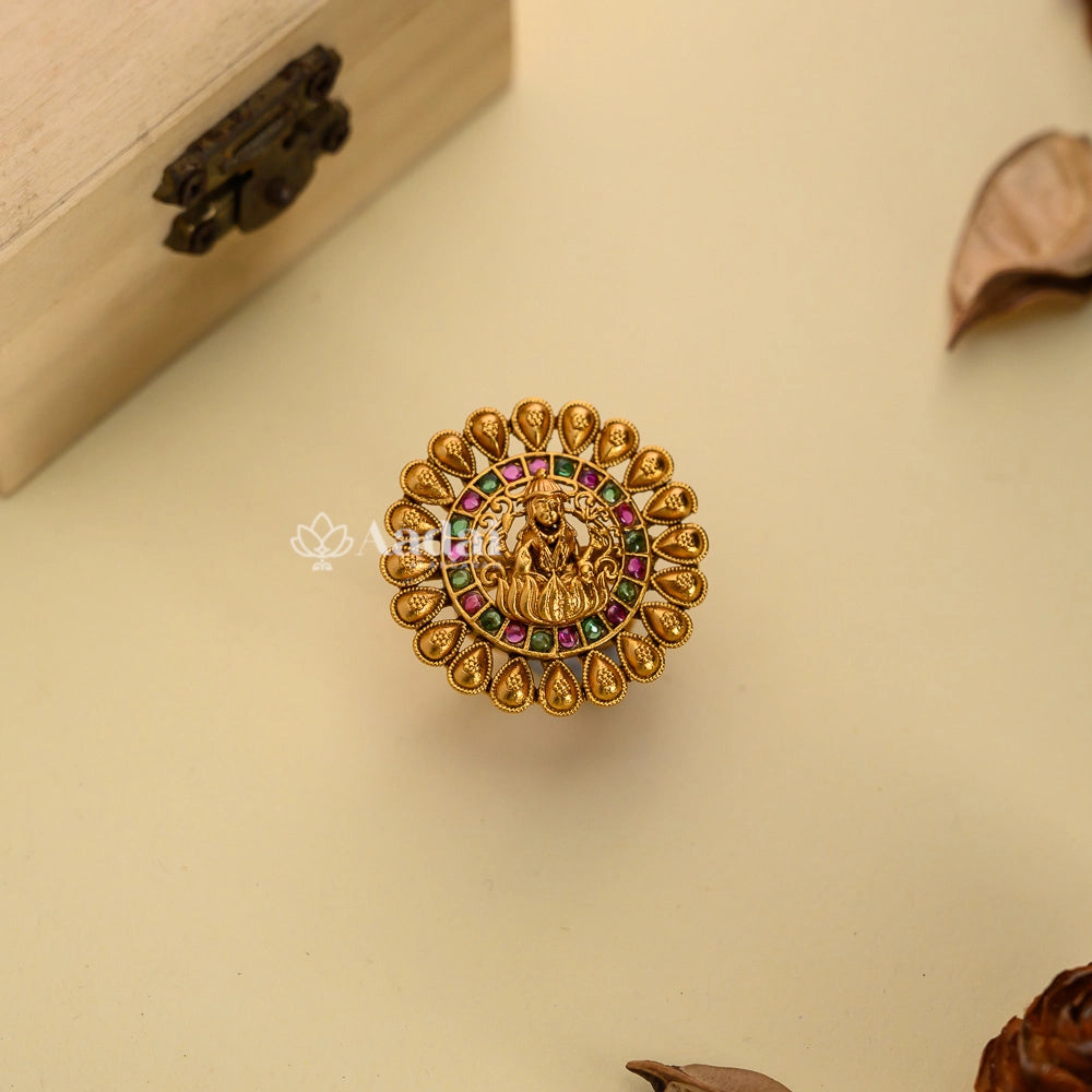 Kemp Lakshmi Finger Ring