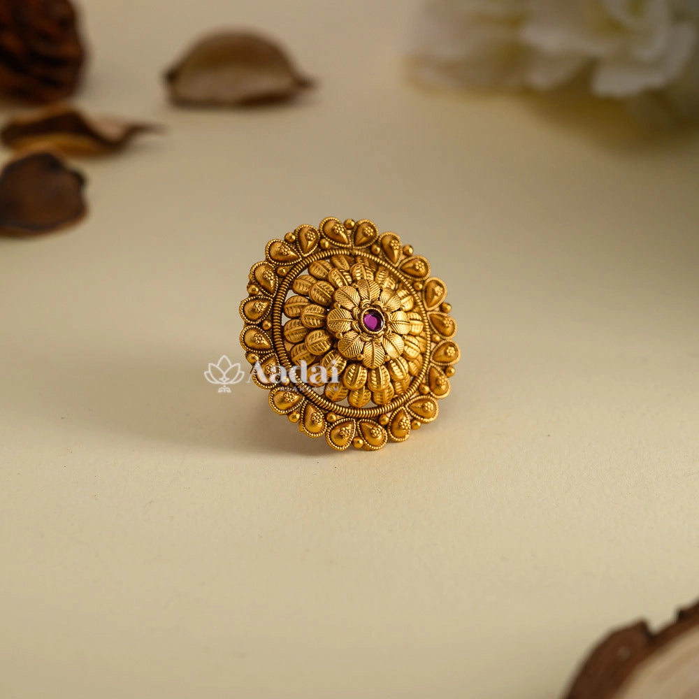 Floral Finger Ring