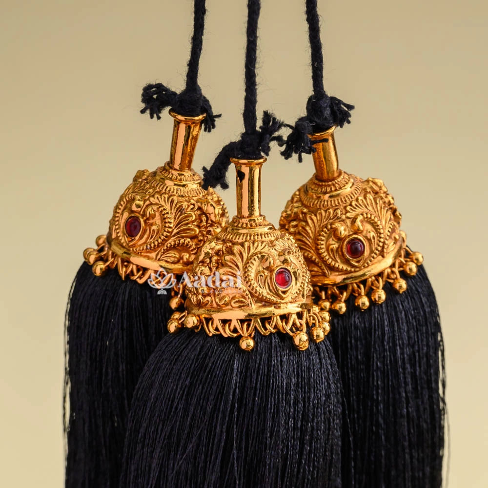 Non Idol Antique Kuppulu / Kunjalam