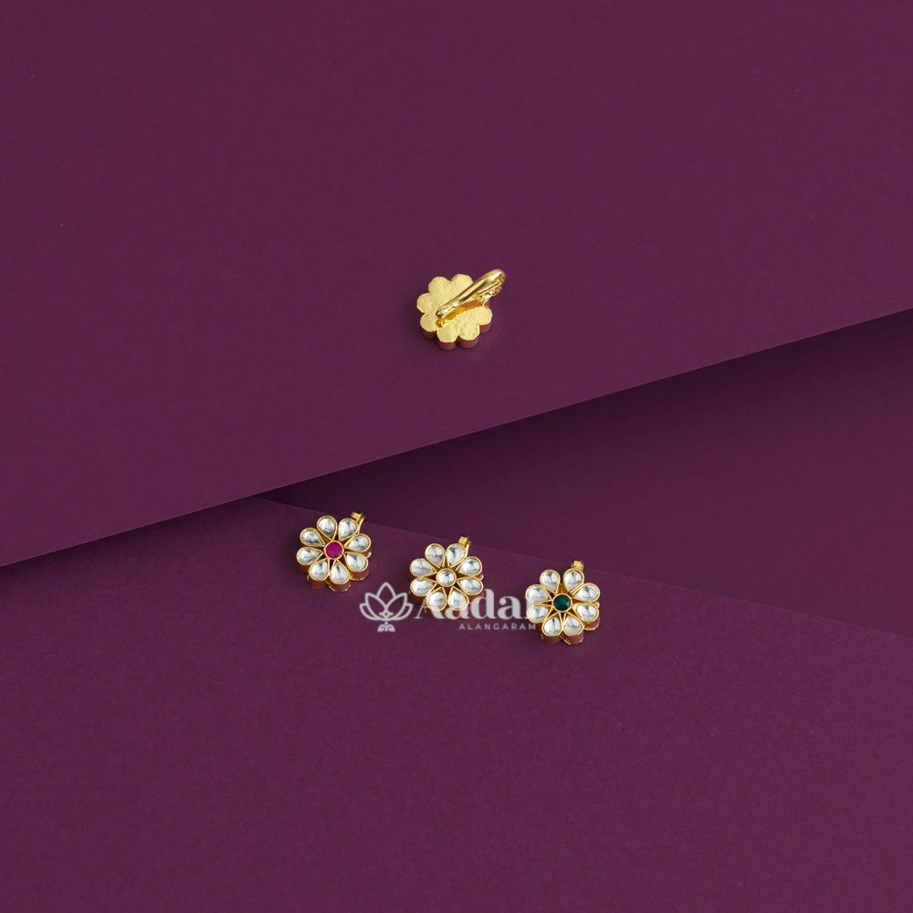 Floral Kundan Nose Pin