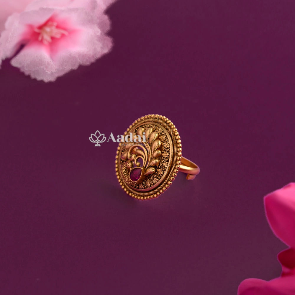 Round Peacock Adjustable Finger Ring