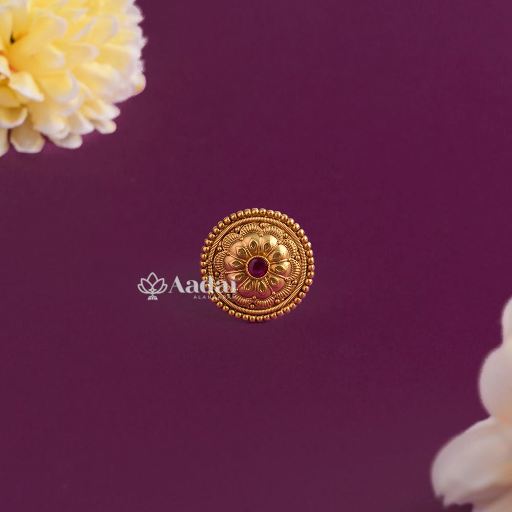 Beautiful Floral Adjustable Finger Ring