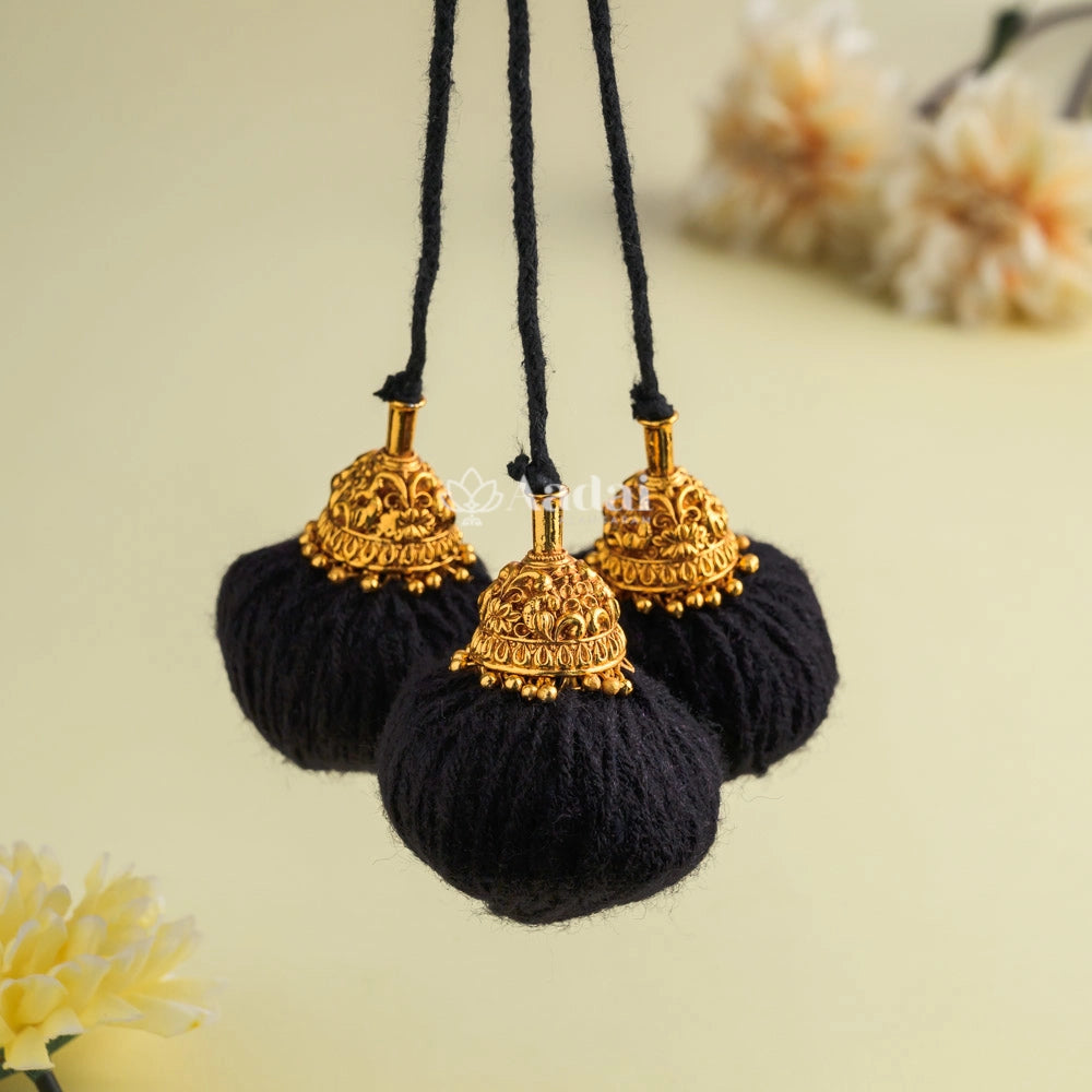 Flaunting Antique Classic Kunjalam