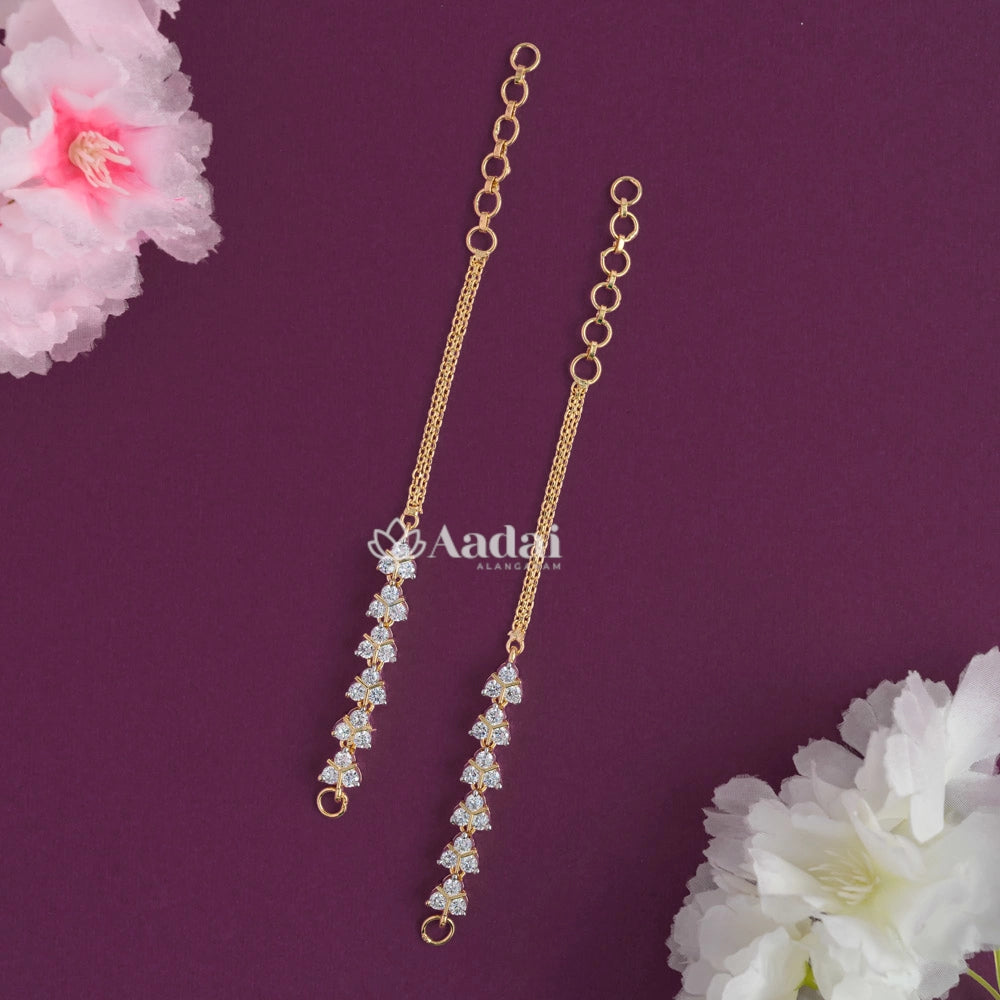 Sparkling Classic Ear Chain
