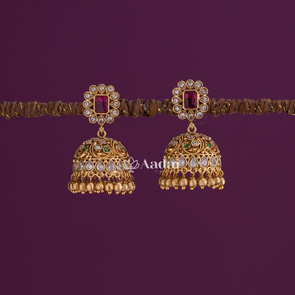 Endearing Floral Jhumka
