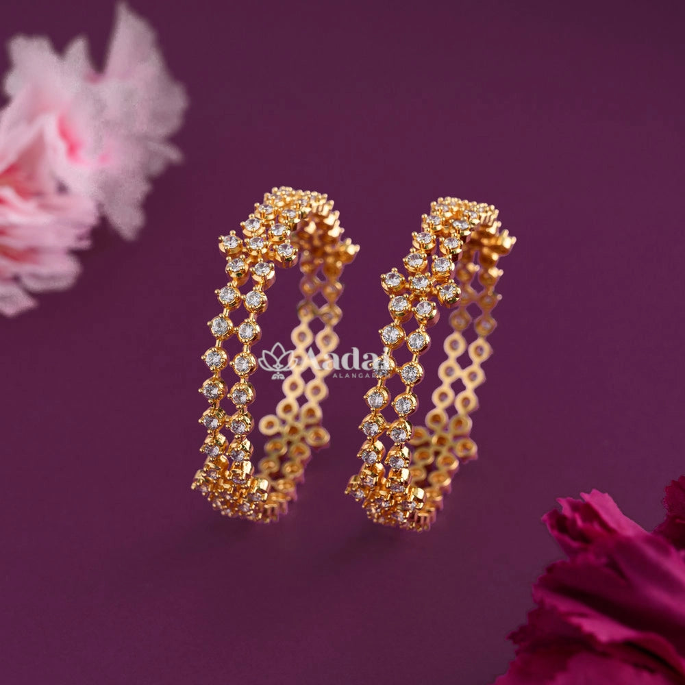 Stunning pair of stone bangle