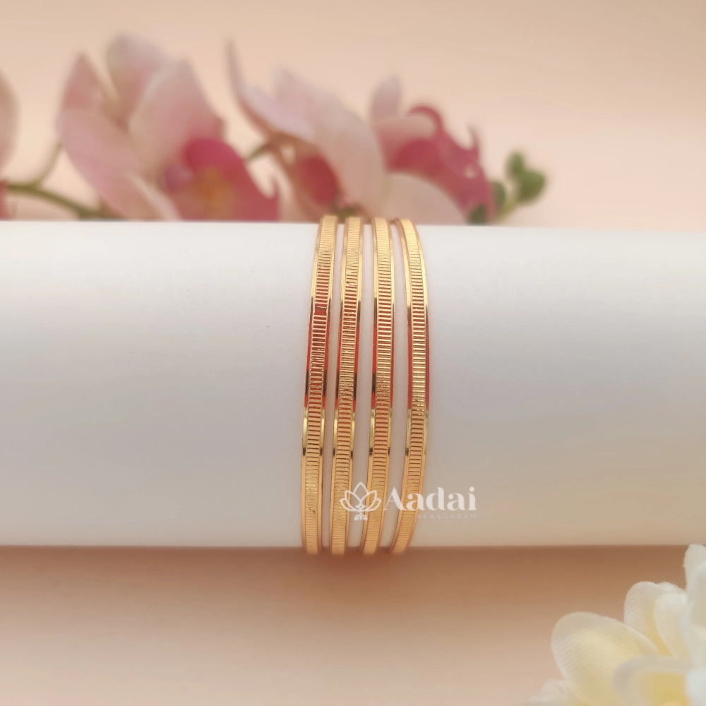 Simple Kids Bangle