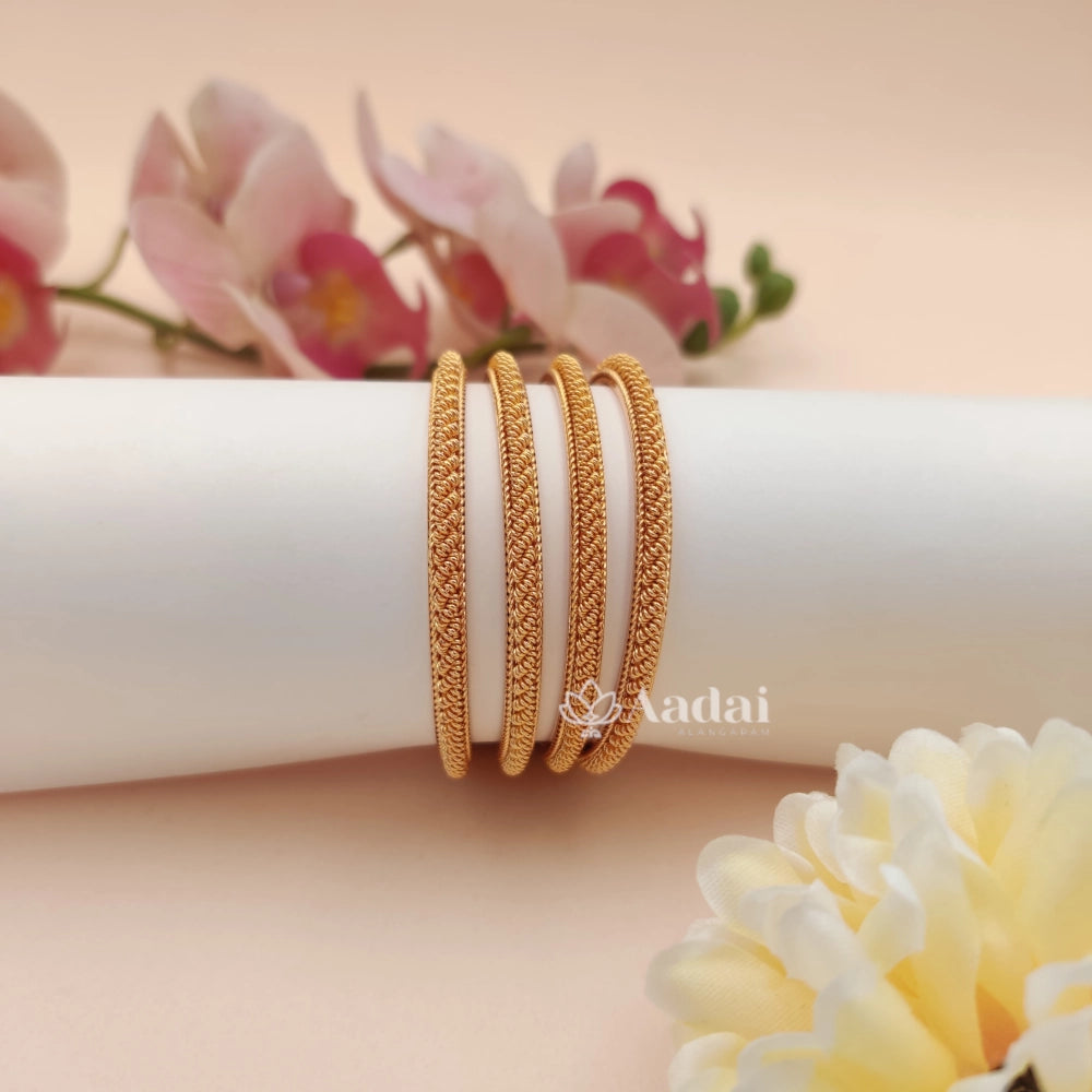 Sprial Kids Bangle