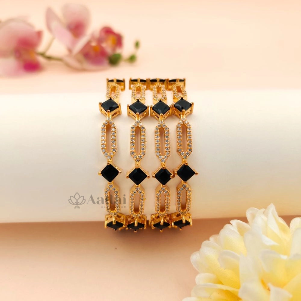 Stylish AD Bangle - Black