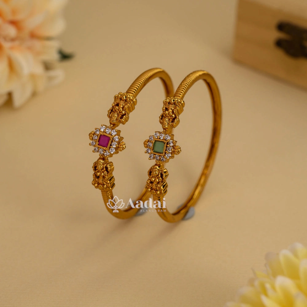 Lakshmi Antique Bracelet