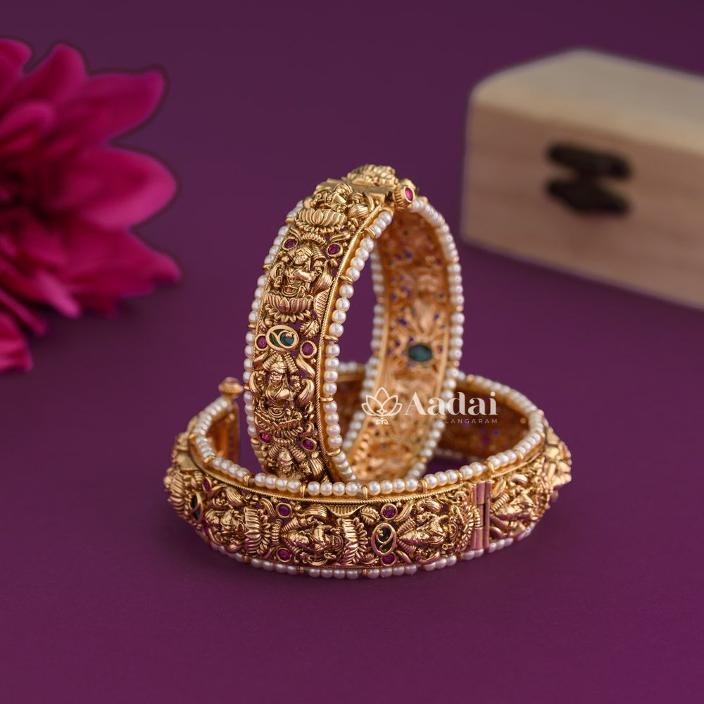 Propitious Lakshmi Antique Bangle