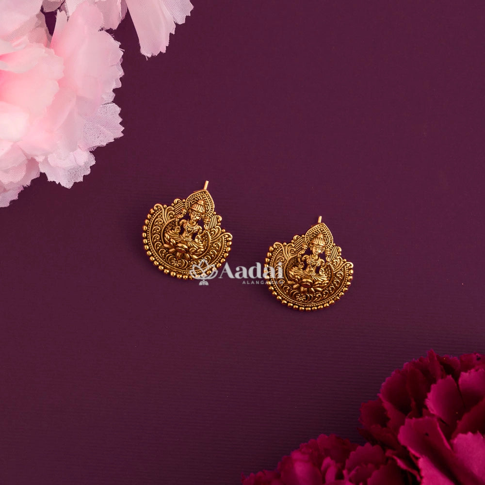 Lakshmi Pendant chain set