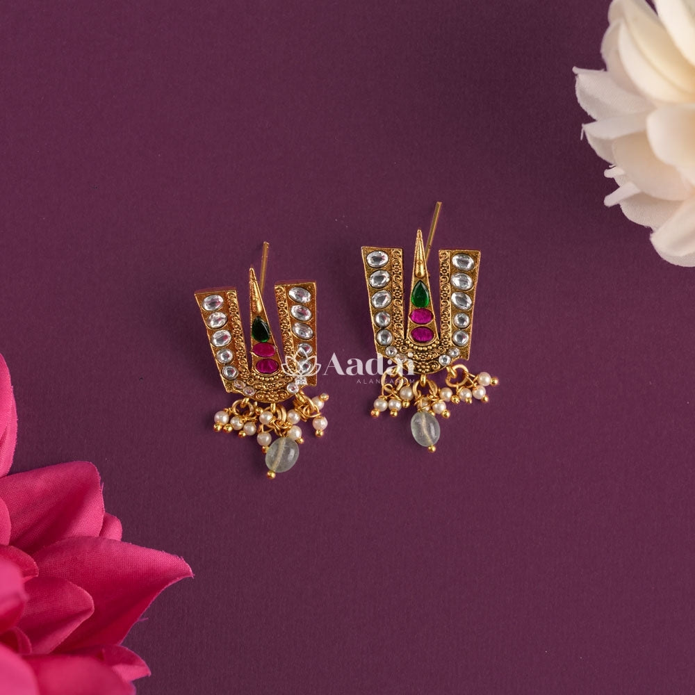 Jadau Kundan Namam Pendant Chain