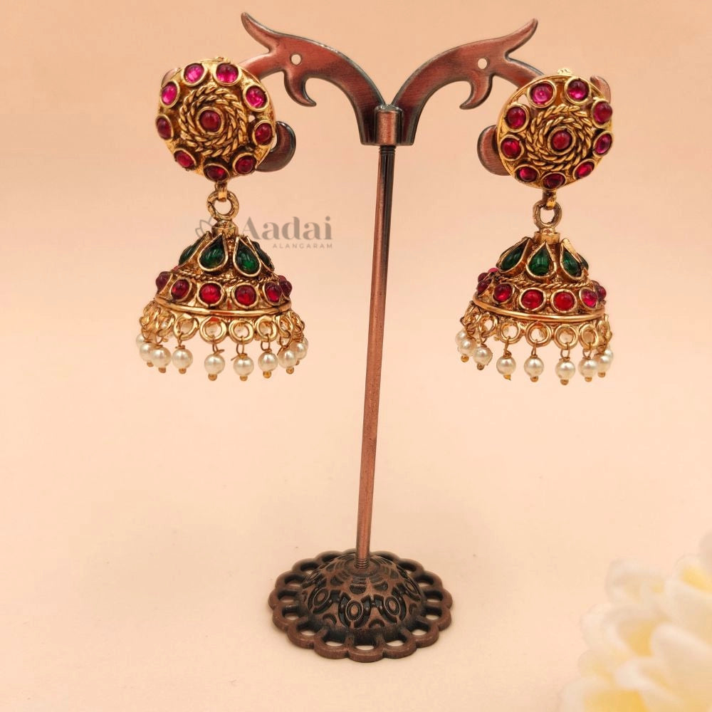 Round High Neck Choker - Ruby with Green