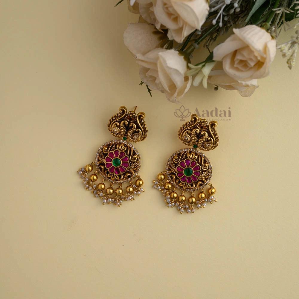 GRACIOUS ANTIQUE JADAU LAKSHMI NECKLACE