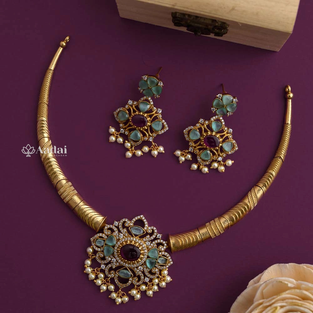 IMPERIAL TRENDY KANTHI NECKLACE