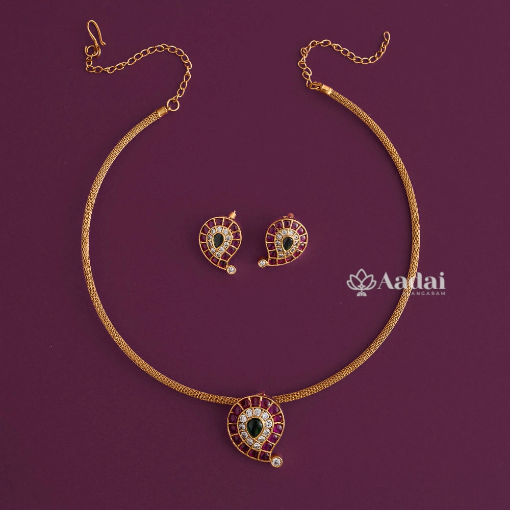 Roguish Kemp Antique Hasli Necklace