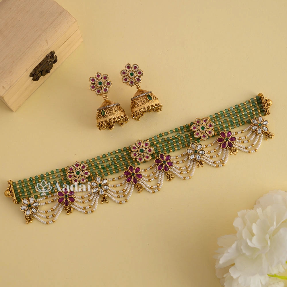 Stylish Swarovski Choker