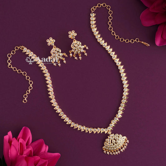 Sparkling Vintage Attigai Mid Necklace