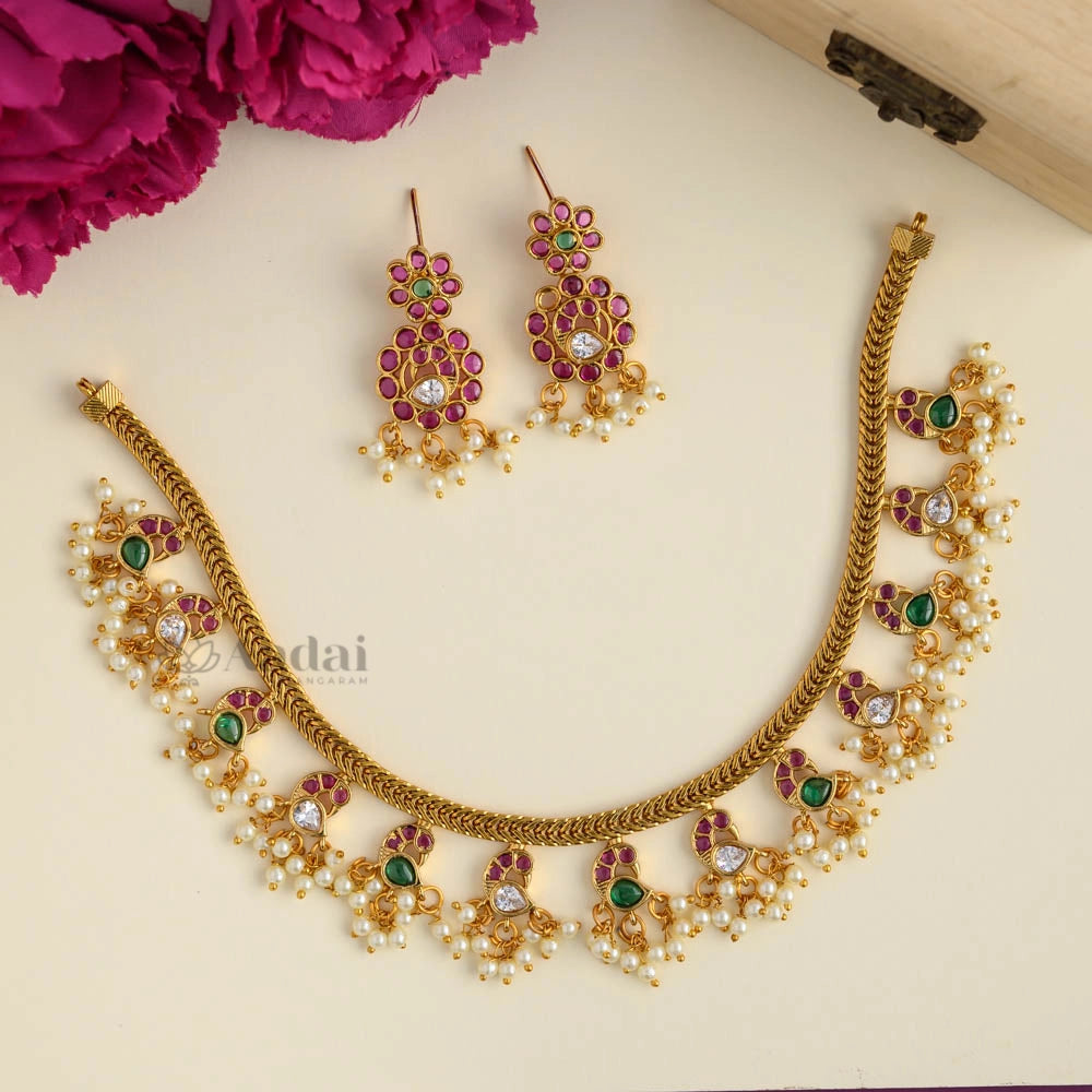 Classic Kemp Peacock Attigai Necklace