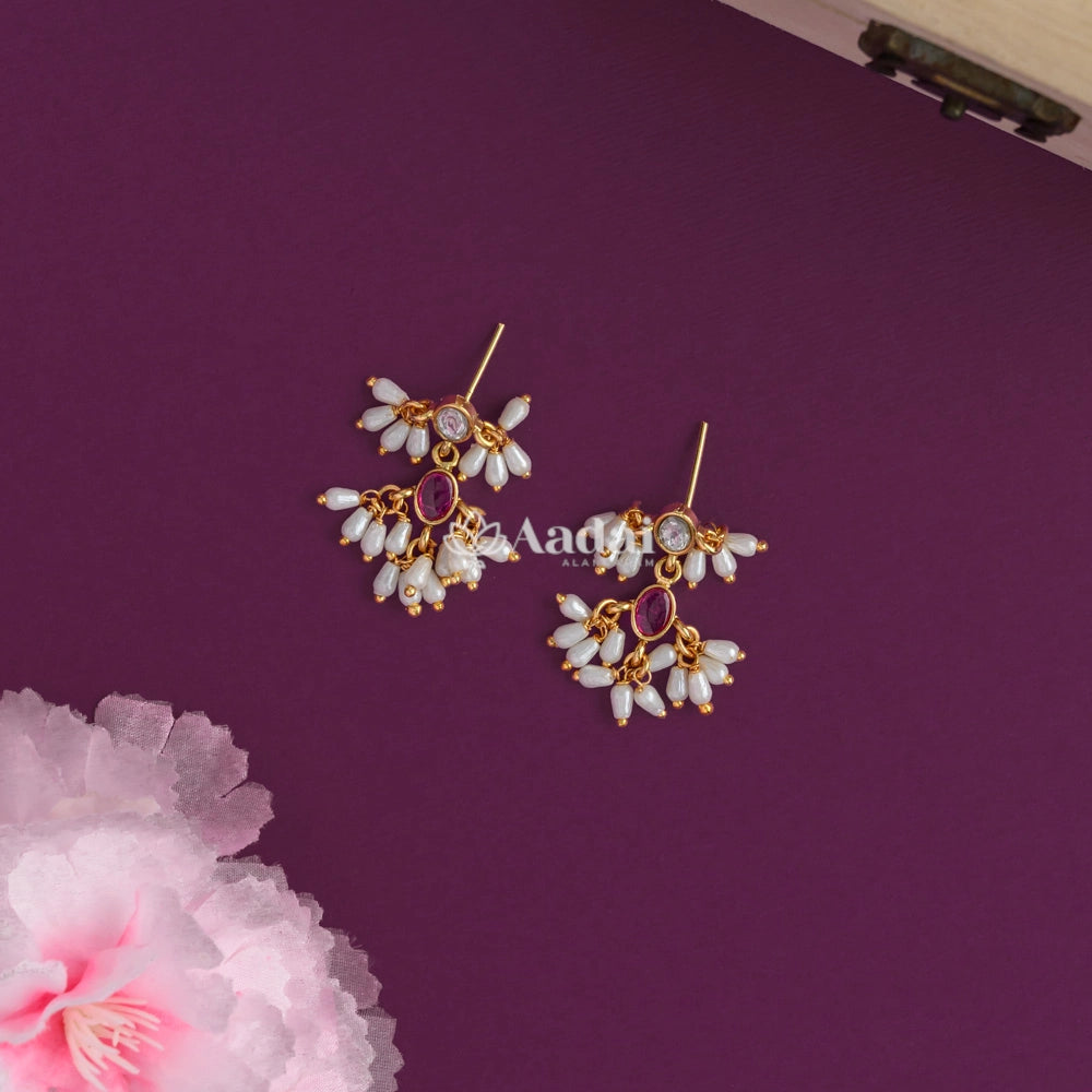 Propitious Guttapusullu Necklace