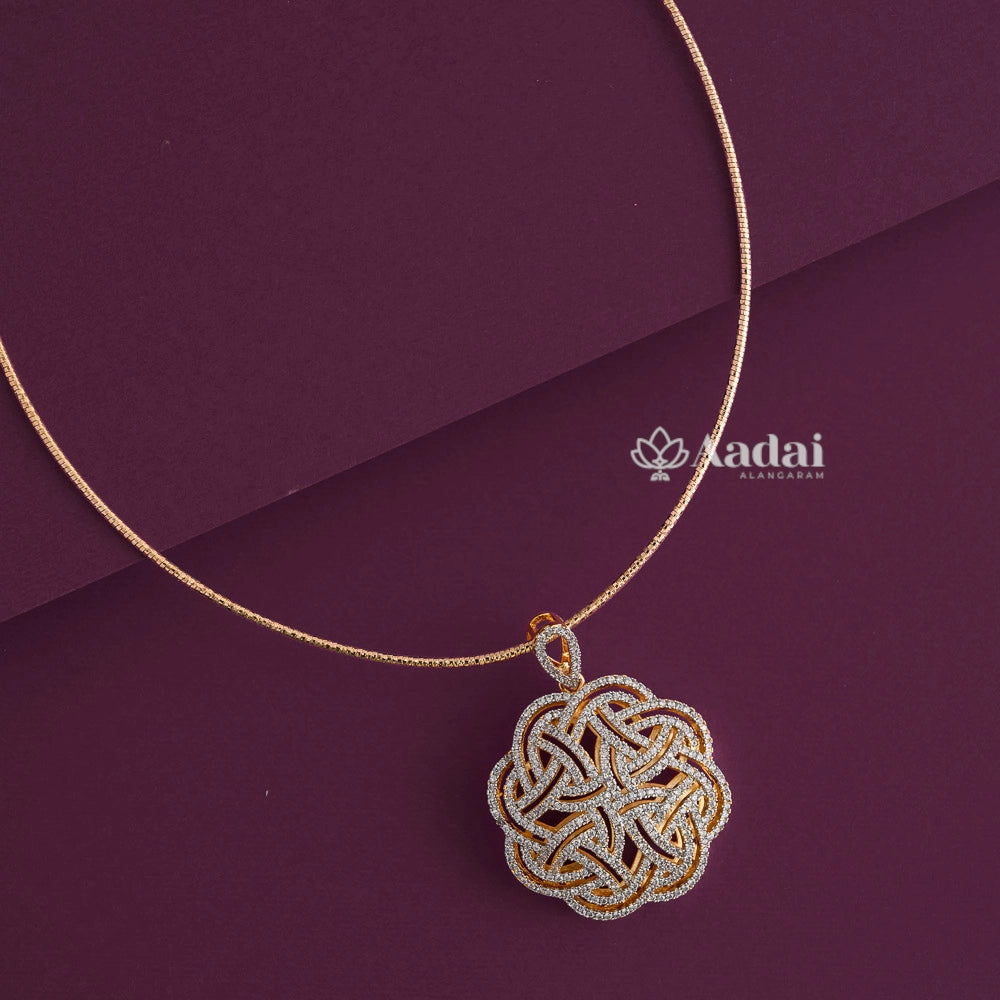 Stunning Invisible Italian Pendant Chain