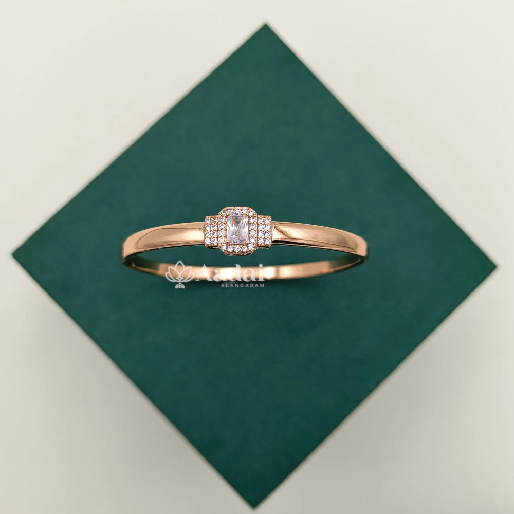 Stunning Rose gold Bracelet