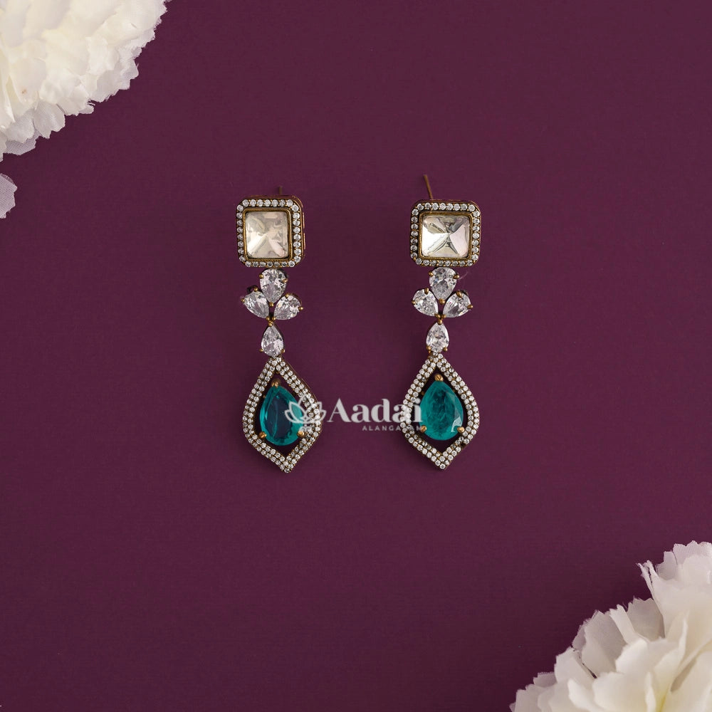 Blue Polki Royal Necklace