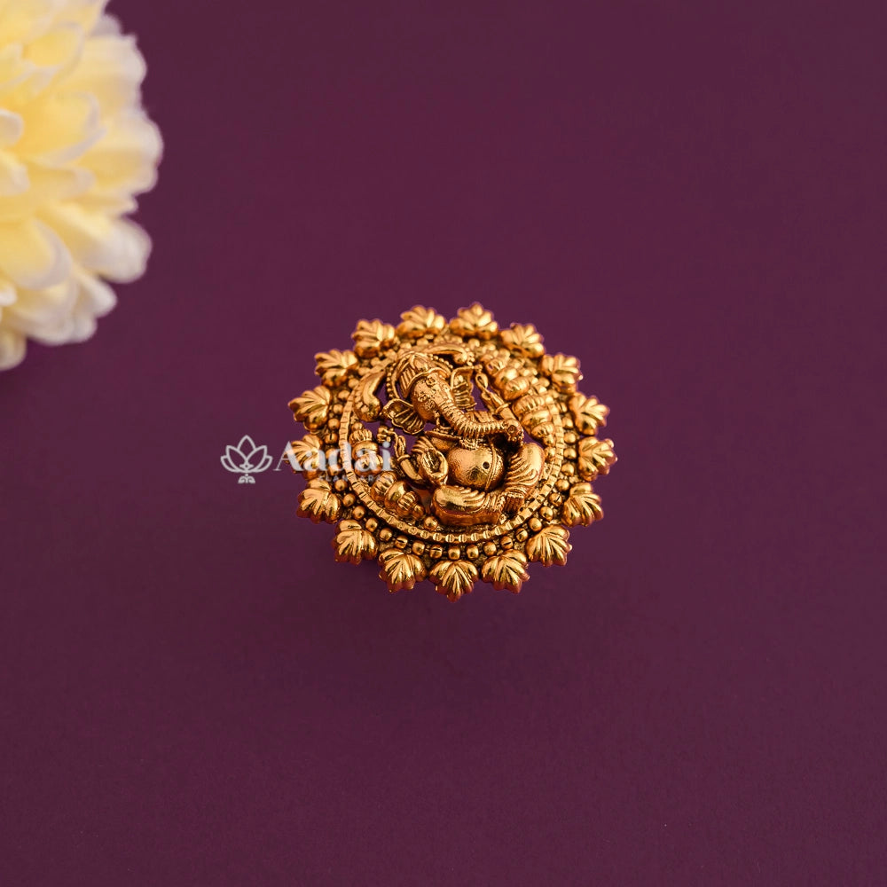 Vinayagar Finger Ring