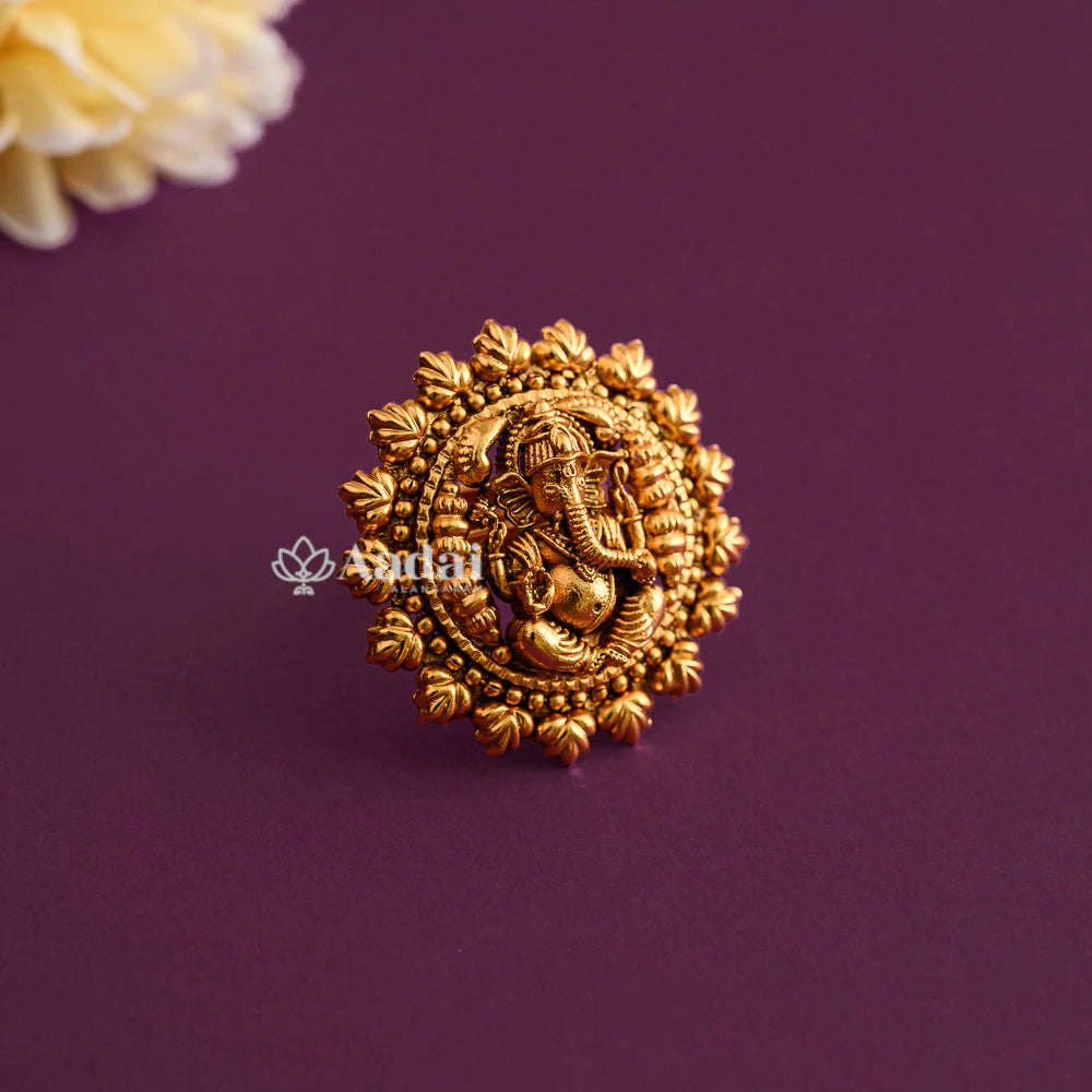 Vinayagar Finger Ring