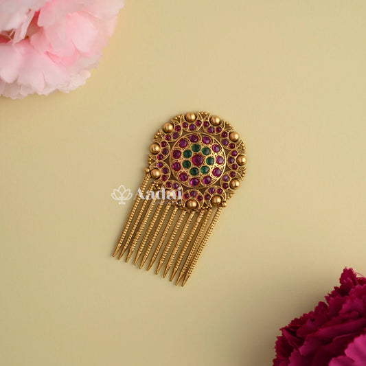 Round Kemp Brooch