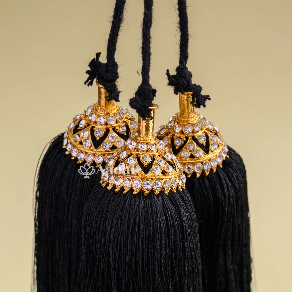 Stone Kuppulu / Kunjalam