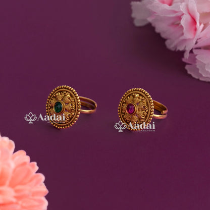 Adjustable Antique Finger Ring