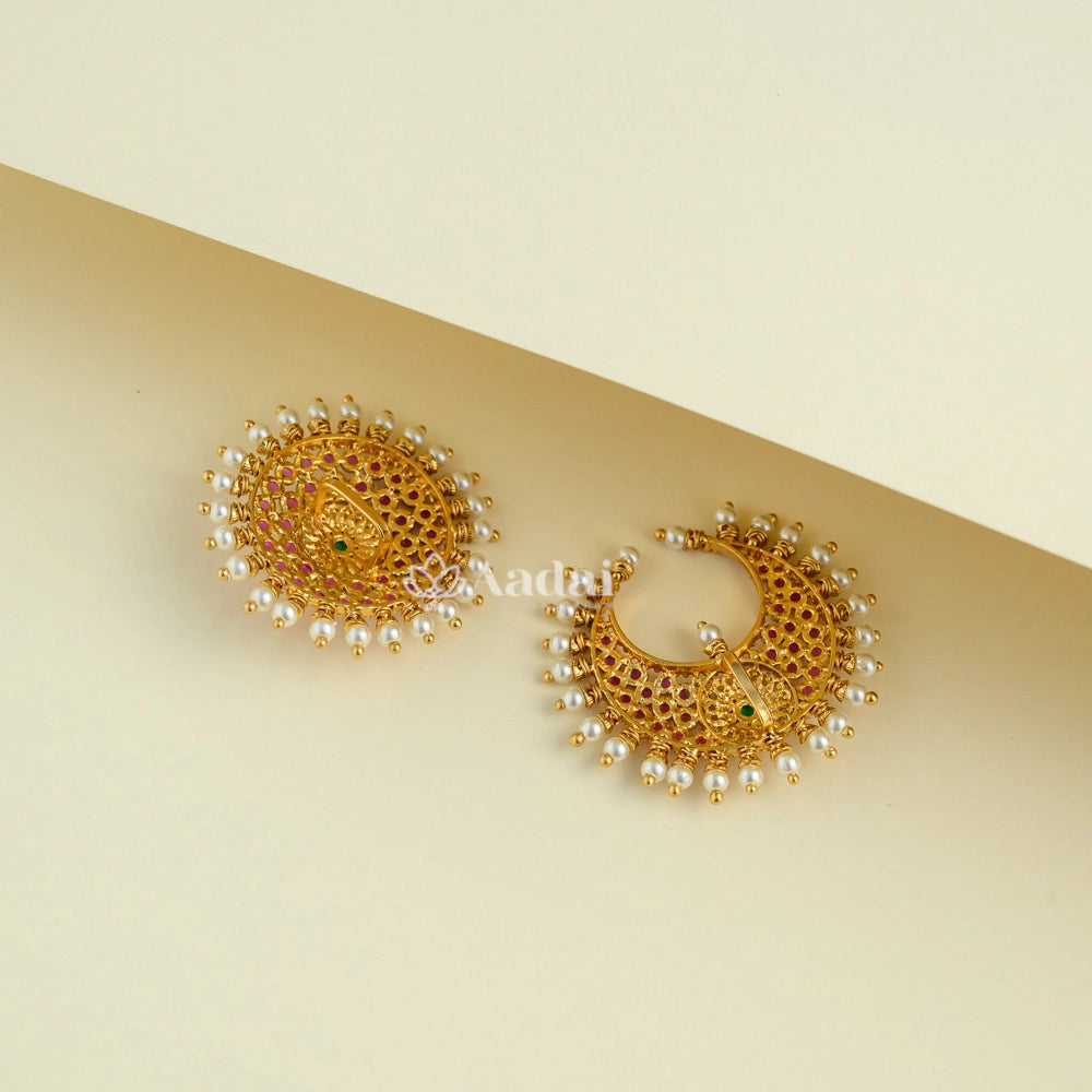 Bedazzling Chandran Suryan Billai