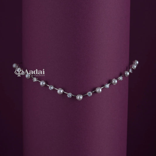 Wisped Pearl Hair Crown Head Band