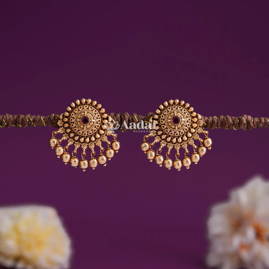 Antique Stud