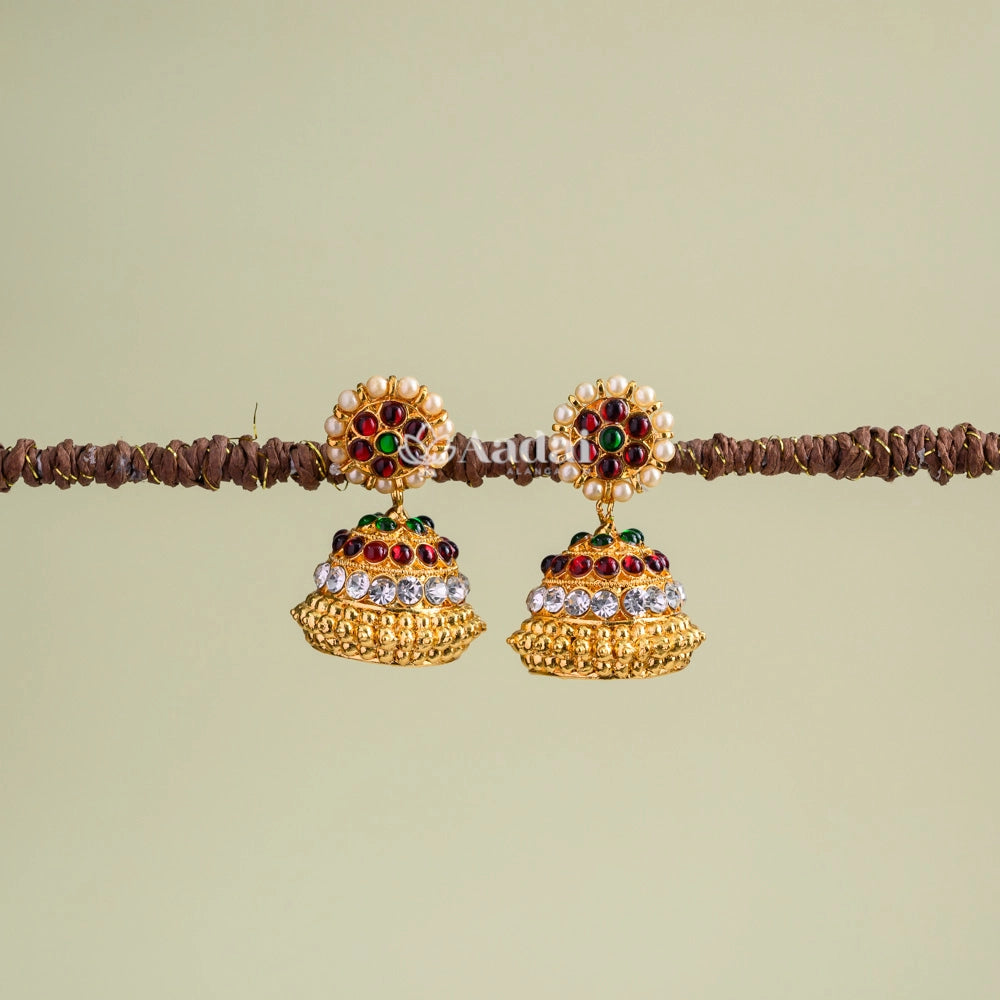 Classic Kemp With Gold Jhumka