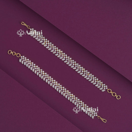 Flaunting GJ Polish Mattal