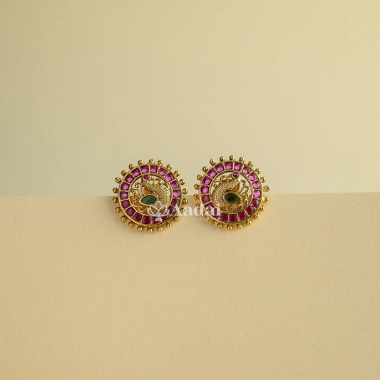 Peacock Kemp Round Stud