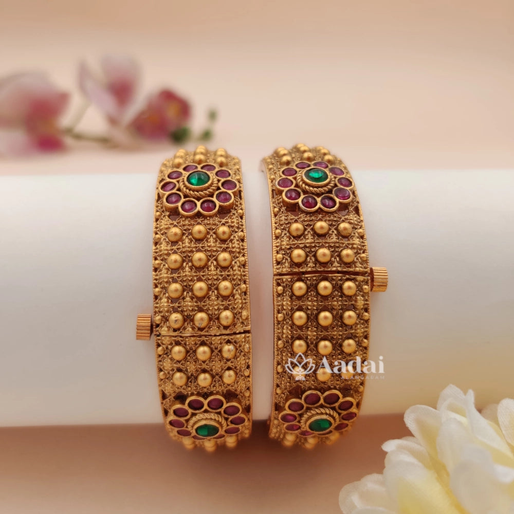 Antique Floral Kada Bangle