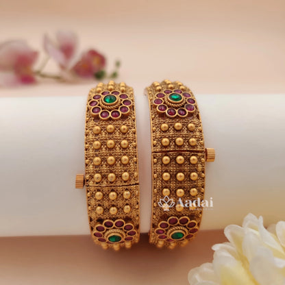 Antique Floral Kada Bangle