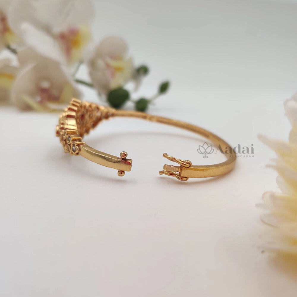 Floral AD bracelet