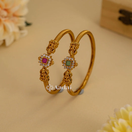 Lakshmi Antique Bracelet 