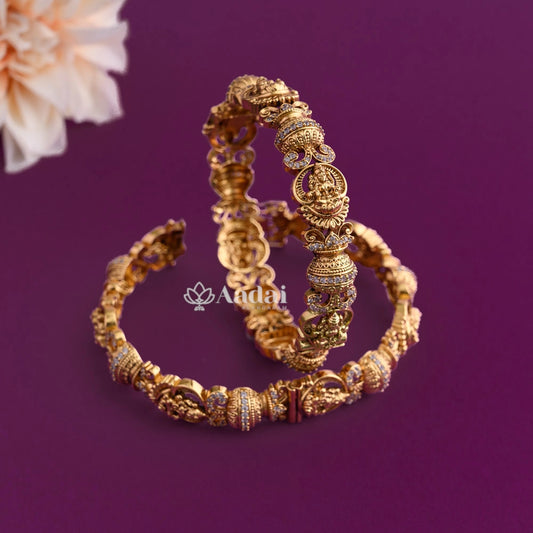 Gracious Lakshmi Nagas Kada Bangle
