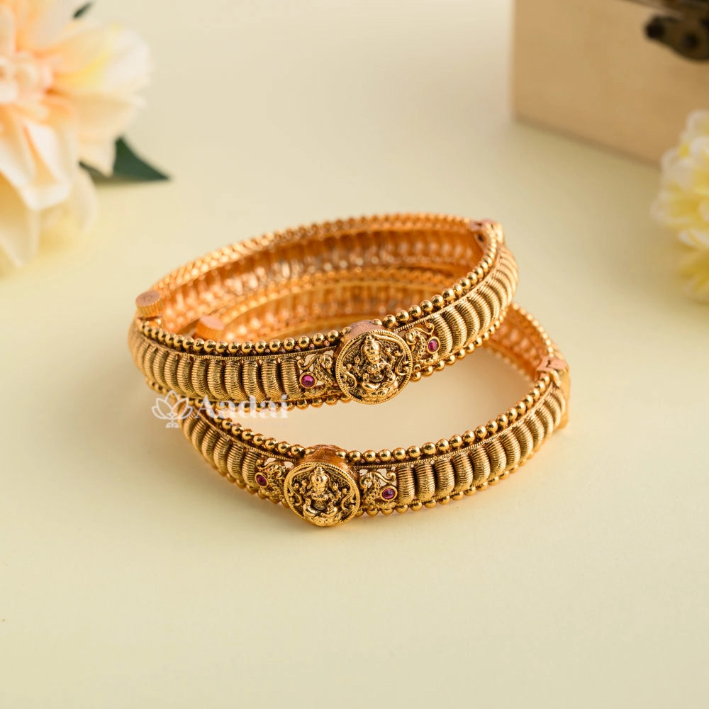 Antique Matte Lakshmi Bangle