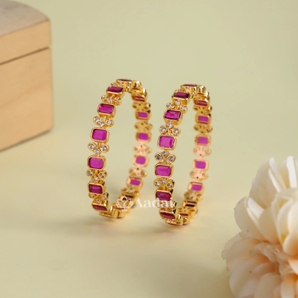 Stunning Kemp Bangle