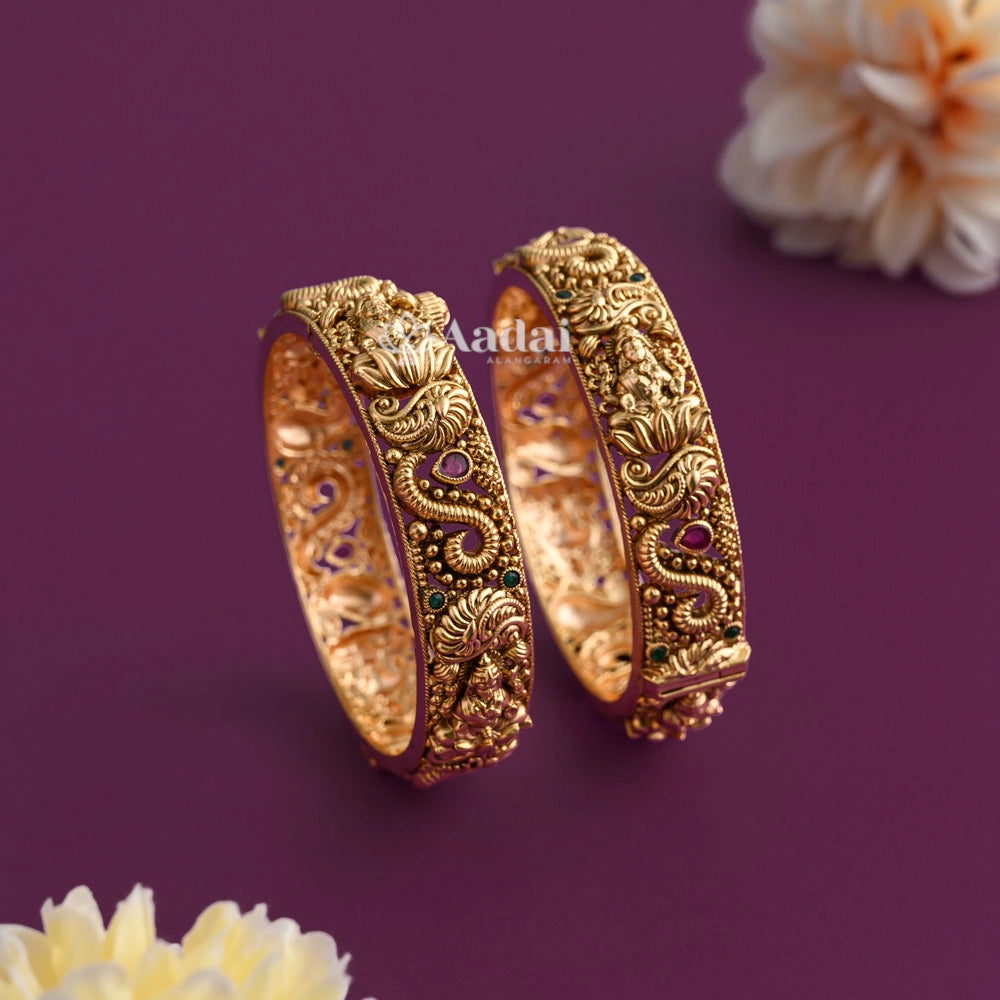Gracious Lakshmi Antique Kada Bangle