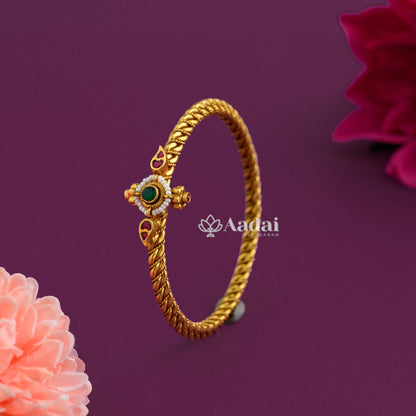 Wisped Single Bangle / Bracelet